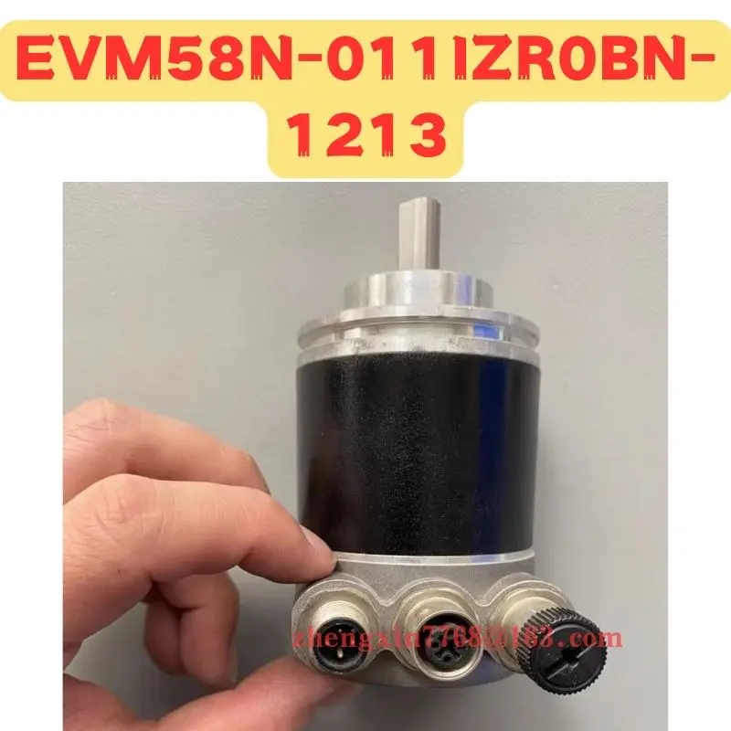 Second-hand Encoder EVM58N-011IZR0BN-1213 EVM58N 011IZR0BN 1213 Normal Function Tested OK