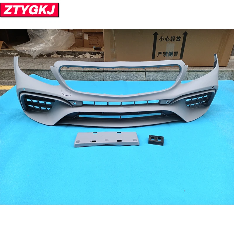 High Quality PU Material Front Bumper For Mercedes Benz W205 C200 C260 C300 Facelift C65 Style 2015-2021