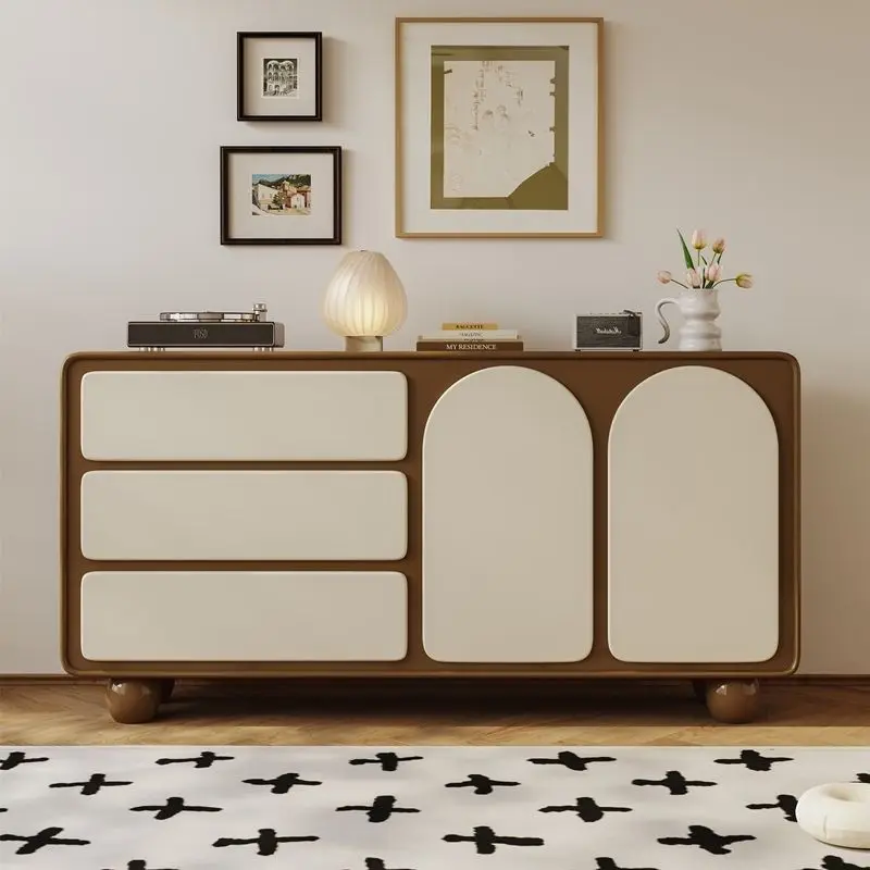 غرفة نوم قديمة، خزانة بجانب السرير، خزانة صدر، غرفة معيشة على الحائط، خزانة جانبية لتناول الطعام، خزانة بأدراج من القرون الوسطى