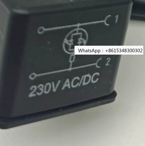 Italy HTP sol-enoid val-ve pl-ug spacing 18mm plastic molding HDA3Y90S21P02 with light 2M wire 230V
