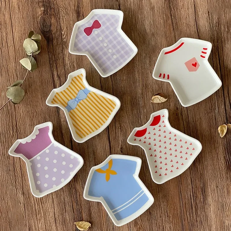 Korean Creative Cute T-shirt Shaped Ceramic Snack Plate Gift Box Colorful Small Plates Ceramics Sauce Dish Household Kitchenware