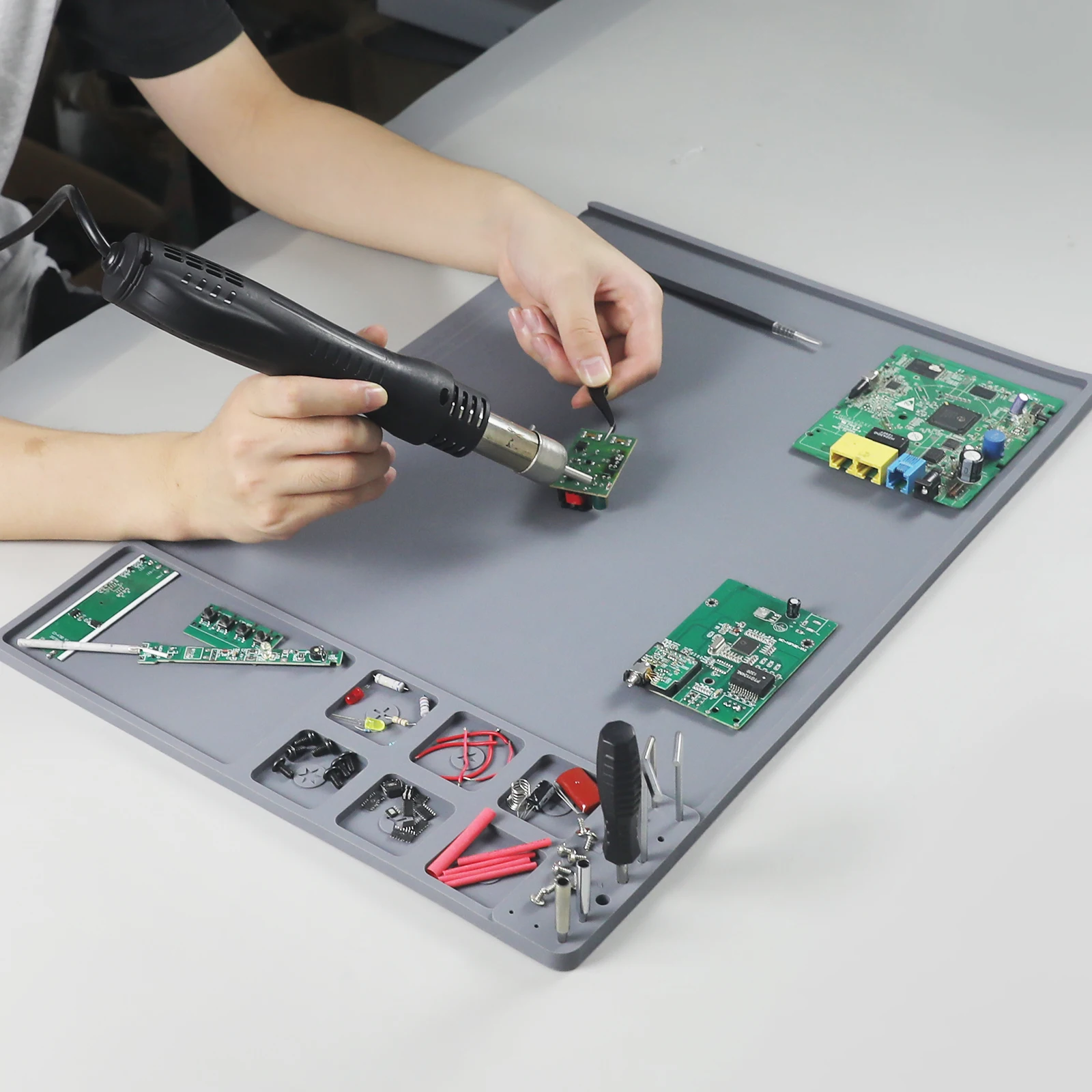 NEWACALOX 500x350mm 大型はんだ付けマット シリコン修理マット 耐熱磁気作業マット 電子機器、コンピューター、電話用