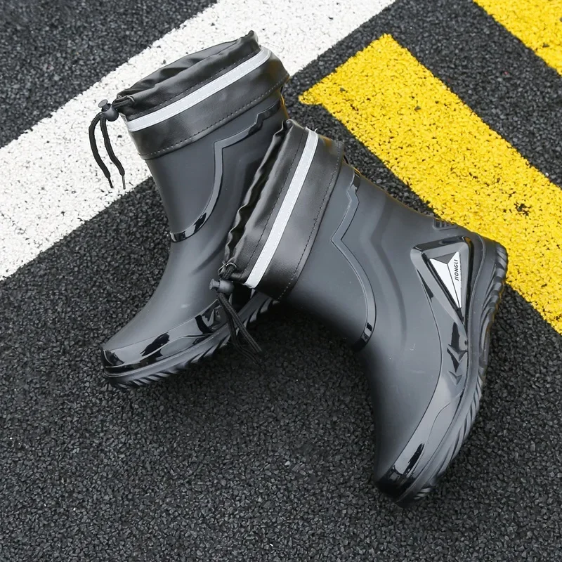 الرجال صوف مبطن مقاوم للماء المضادة للانزلاق في الهواء الطلق أنبوب قصير أحذية ماء الكورية نمط جولة تو المواد البلاستيكية كعب مسطح احذية المطر #2