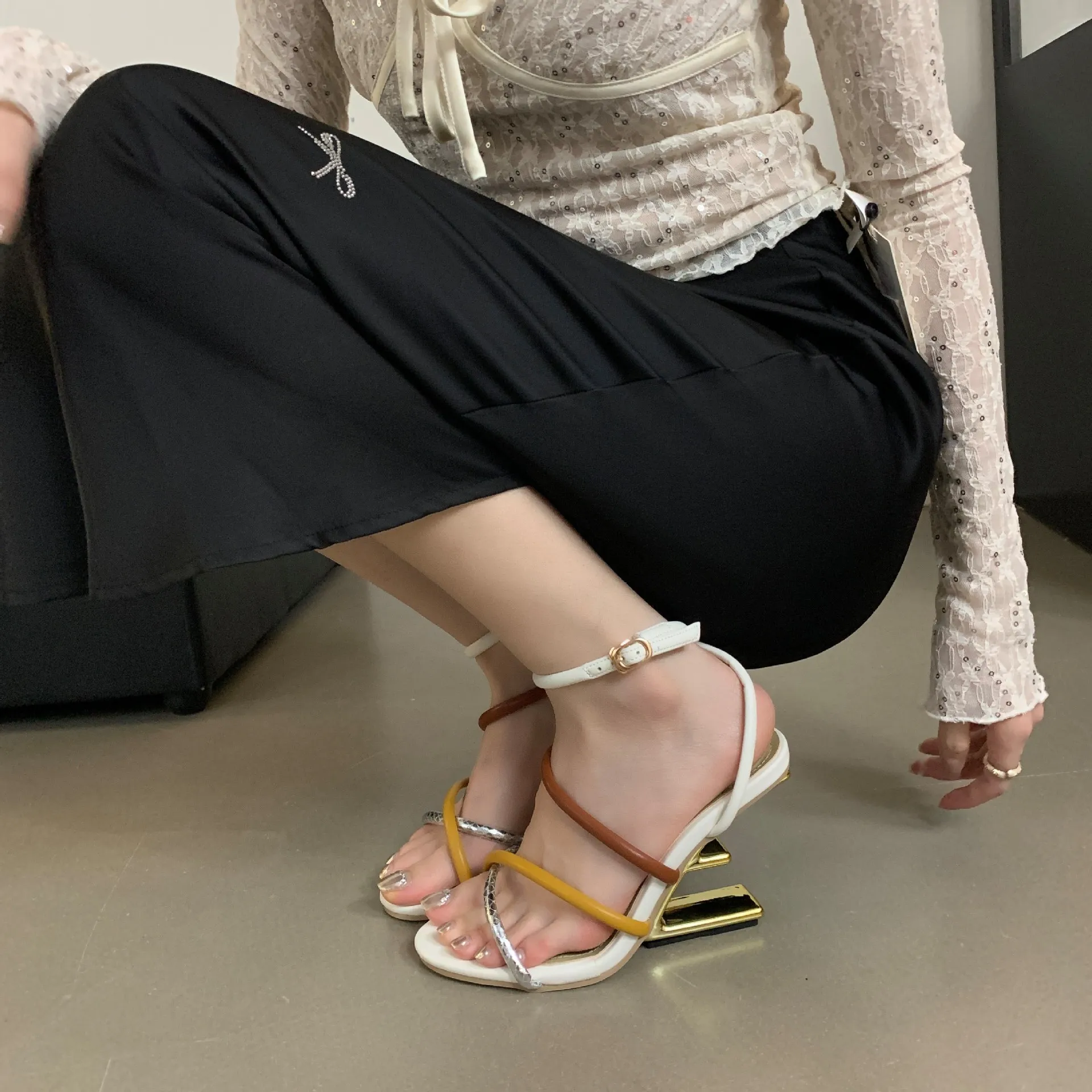 Women Sandals Sexy Summer Shoes Buckle Strap Strange Heel Ladies Party Pumps Fashion Cross-strip Color Combination High Heels