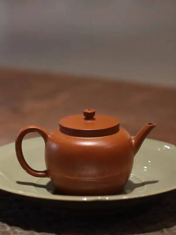 

Yixing Zisha Clay Notes Flat Lid Lotus Seed Raw Ouzhuang Zhu Clay Small Capacity Traditional Classic Reproduction