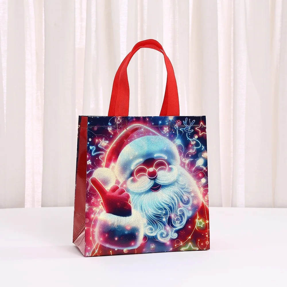 حقيبة هدايا عيد الميلاد غير المنسوجة الكرتون سانتا ثلج حمل الحقائب كيس تغليف الحلوى حقيبة تسوق مقاومة للماء أكياس هدايا عيد الميلاد السنة الجديدة