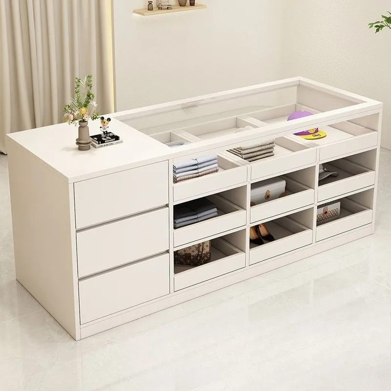 Clothing store Nakajima cabinet storage and display of accessories