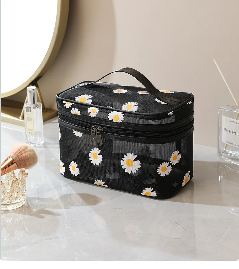 Daisy Mesh Makeup Bag Large Capacity Portable Travel Wash Bag Portable Cosmetics Wash Supplies Storage Bag