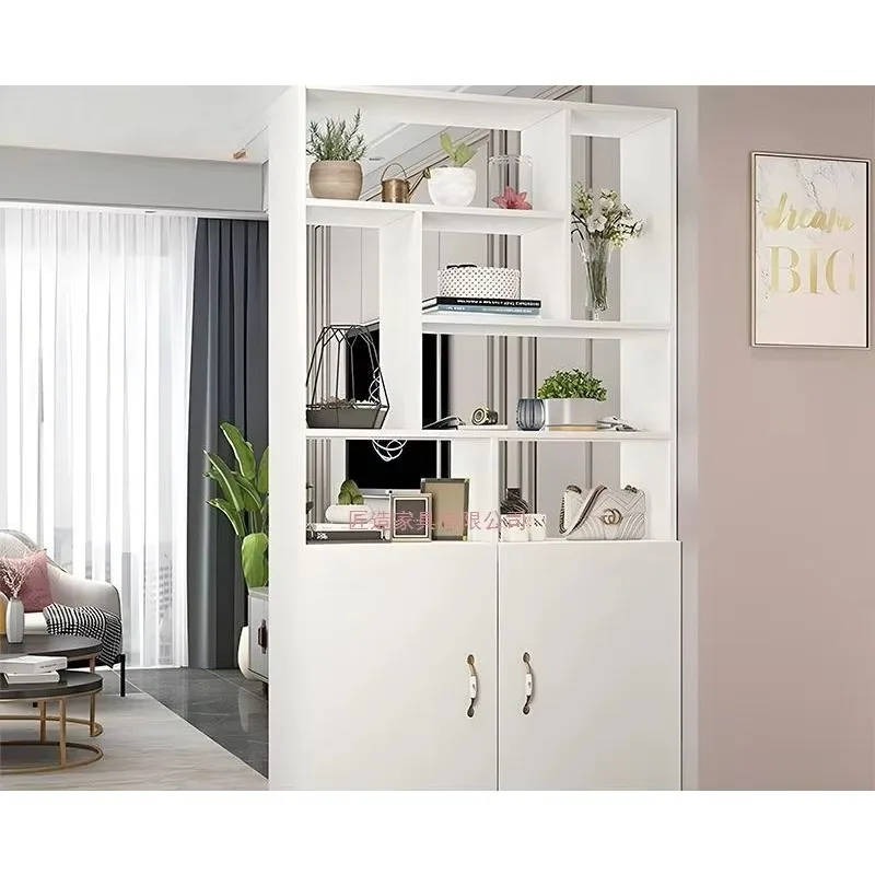 HSimple modern living room, screen partition, entrance porch, foyer, household locker