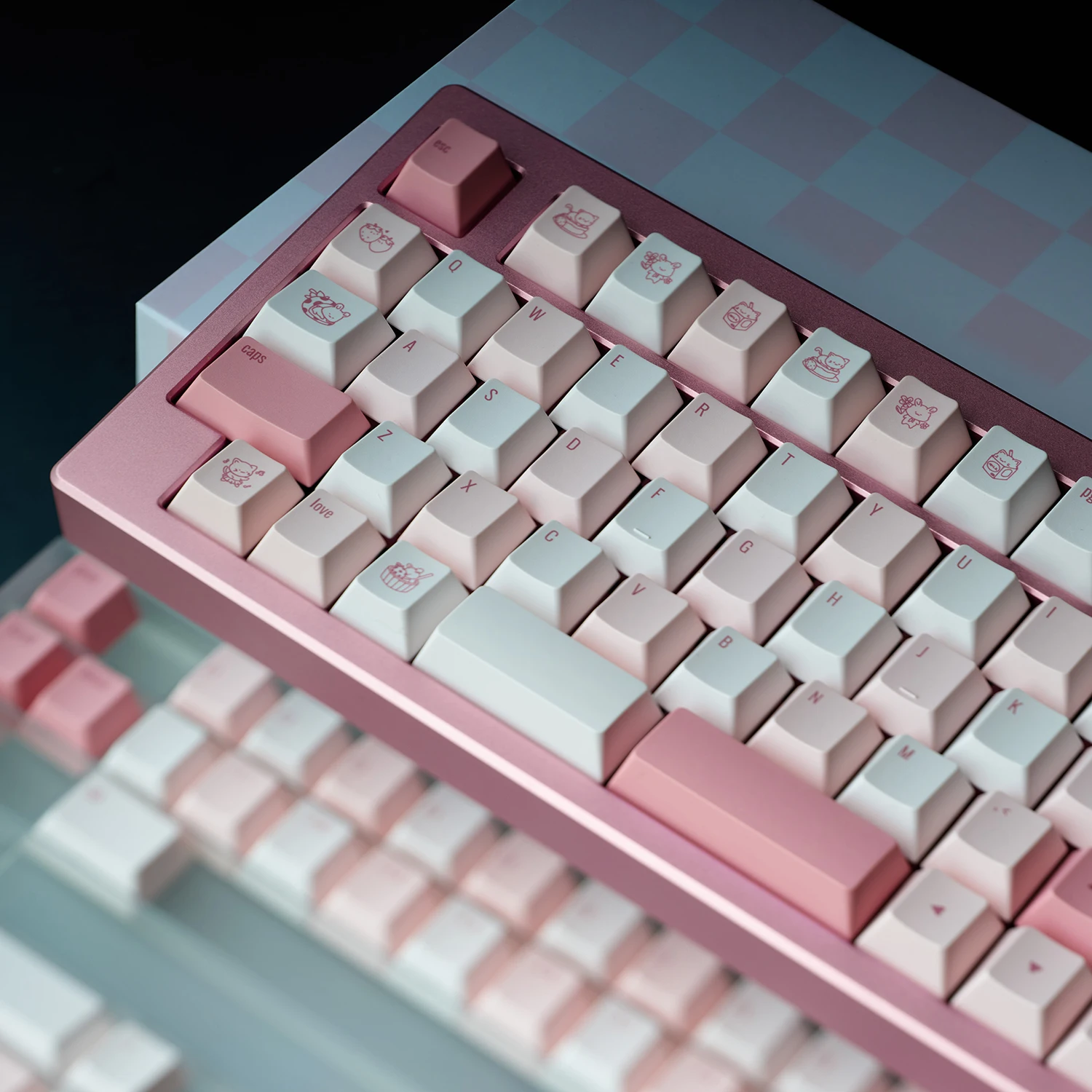 

EchoKeys Dreamland PBT Sublimation Pink Custom Keycaps 75 87 Mechanical Keyboard