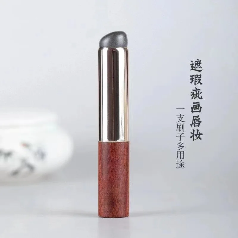 브러쉬 1PCS Silicone Lip Brush with Cover Angled Concealer Brush Like Fingertips MultiFunction Concealer Brush Eye Blooming Brushes