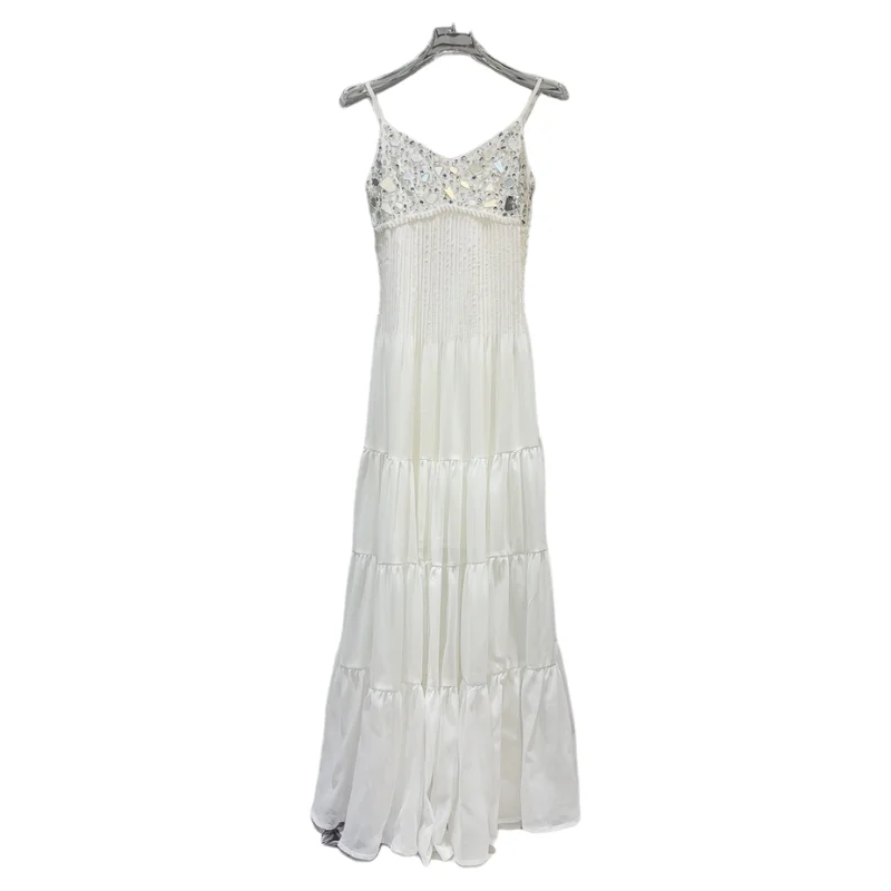 กระโปรงทรงเอเอวสูงผ้าซาตินประดับลูกปัดกระจก ดีไซน์สไตล์ฝรั่งเศส รุ่นใหม่ ฤดูใบไม้ผลิ 2026