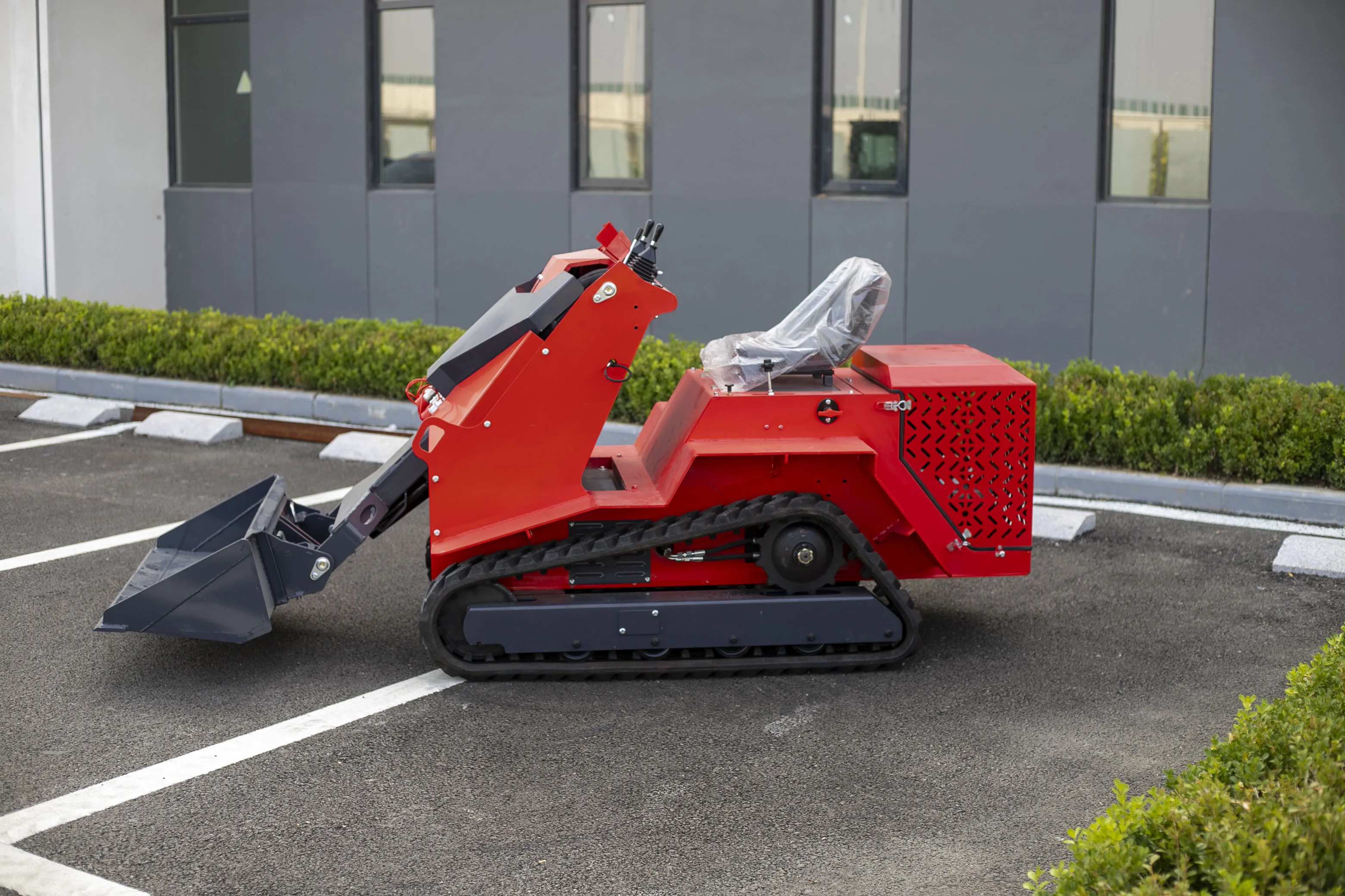 جرافة انزلاقية شحن مجاني مخصصة 1000 كجم عجلة محمل صغير Skidsteer محمل ديزل للبيع CE EPA التسليم السريع