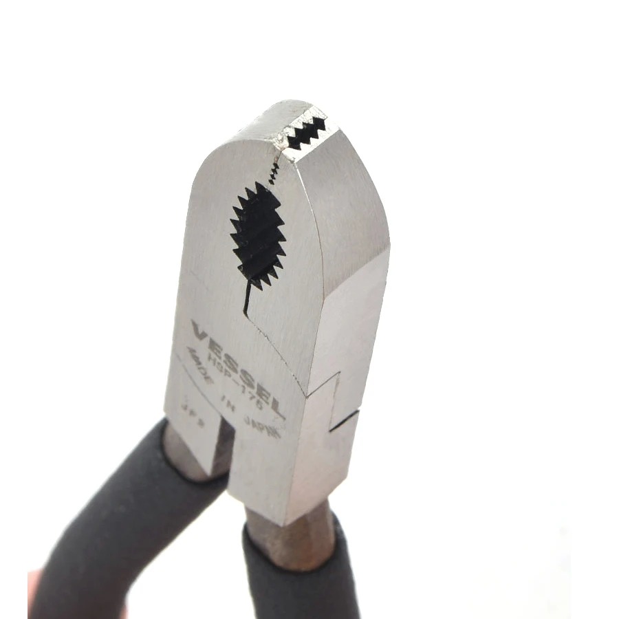 VESSEL Multifunctional Screw Extractor Plier for Removing Rusted/Damaged Screws/Nuts No.HSP-175