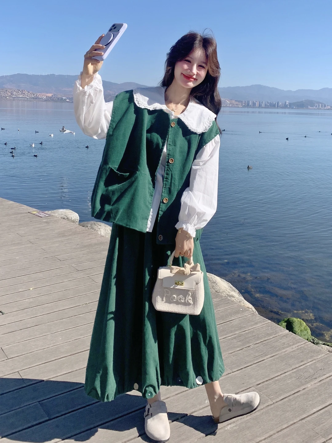 

Cute Girl Doll Collar Shirt Vest Flower Bud Half Skirt Set Women's Fashion Spring New Three-piece Set High Waist Bubble Sleeve