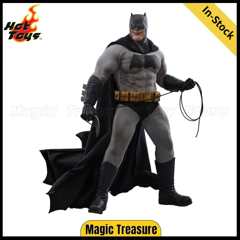 

В наличии: Коллекционная анимационная фигурка Бэтмена Hot Toys CMS024 из фильма «Бэтмен: Темный рыцарь возвращается» в масштабе 1:6.