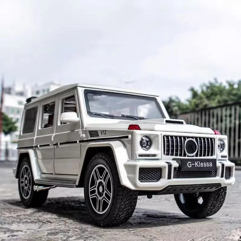 1:24 simulato Benz G63 modello di auto in lega suono e luce pull-back giocattolo auto in metallo fuoristrada ragazzi collezione ornamenti regalo