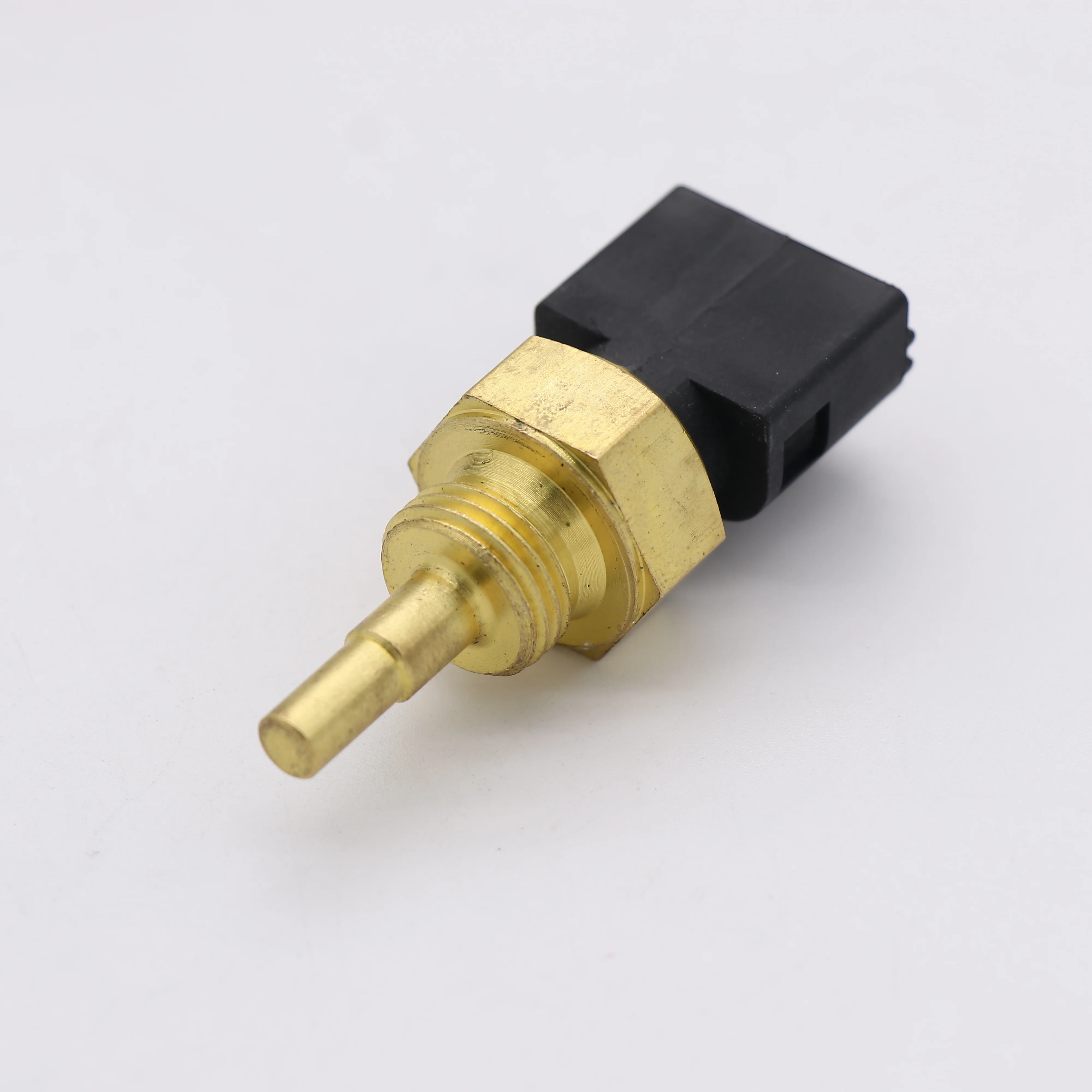 YUNYI High Quality heavy truck water temperature sensor 862154 11039092 FOR