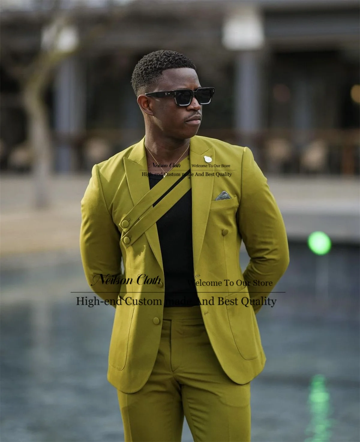 

Fashion Green Male Prom Blazers 2 Pieces Sets Slim Fit Groom Wedding Tuxedos Peaked Lapel Customized Slim Fit Terno Masculino