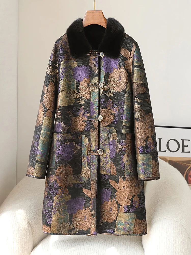 

Sheep cut velvet coat, medium length mink fur collar, mother's outfit, printed wool fur one piece, middle-aged and elderly fur