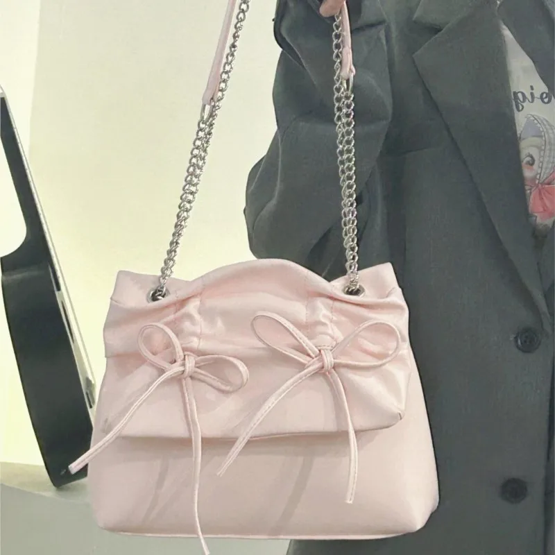 

JIAERDI милая сумка-тоут с бантом, женская элегантная балетная сумка в нежном плиссированном стиле, женская сумка через плечо с цепочкой, большая вместительная сумка через плечо