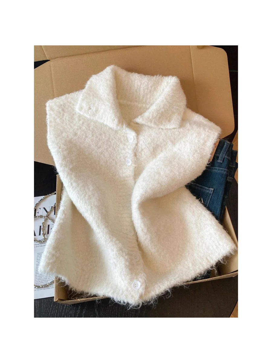 Fashionable Knitted Vest Women's Spring Layering Small Size Flip Collar Cleanfit Style Polyester Fiber A-Grade Safety Short L...