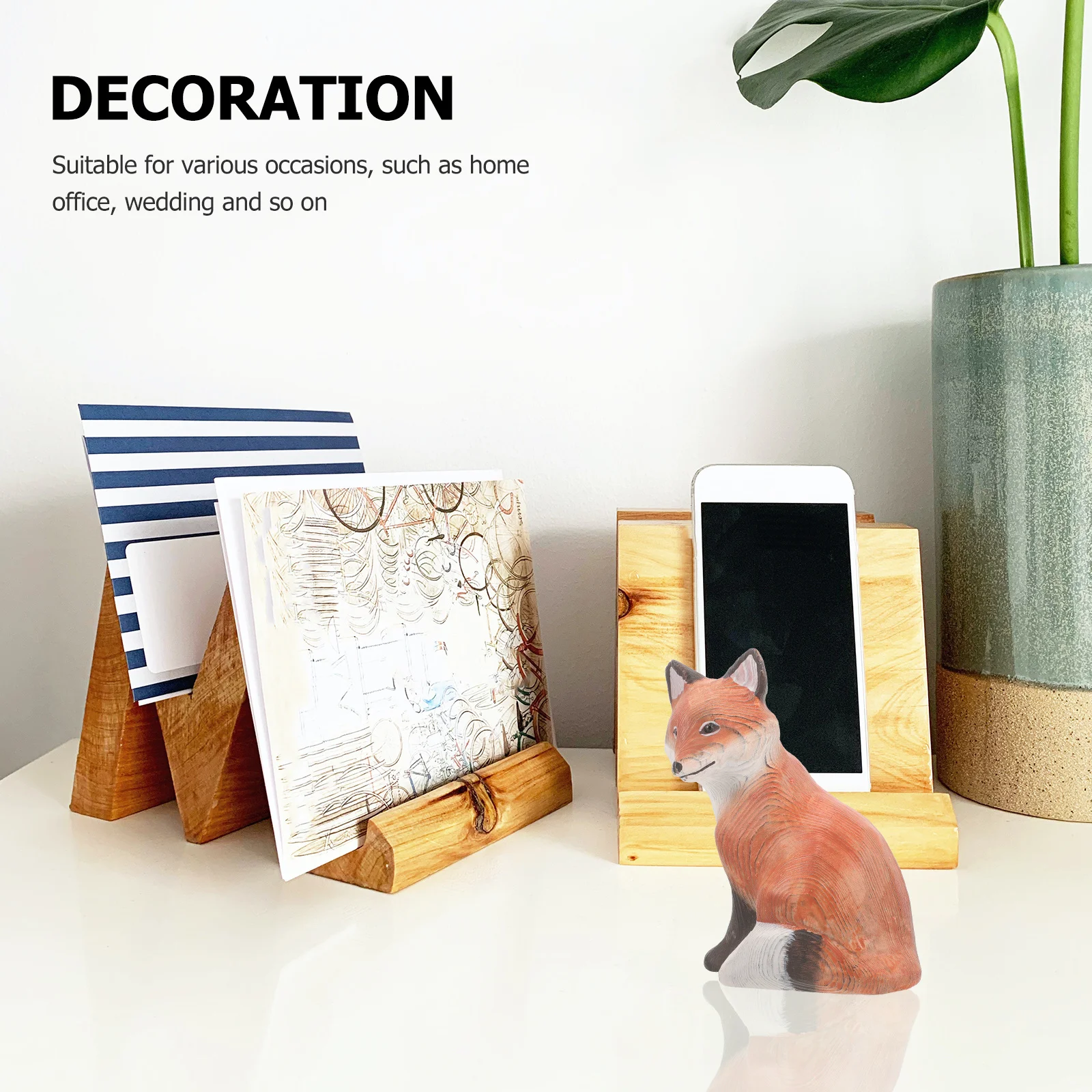 

Wooden Fox Animal Statue Decor Small Desktop Sculpture for Home Office Mantelpiece Tabletop Decoration Craft Gift