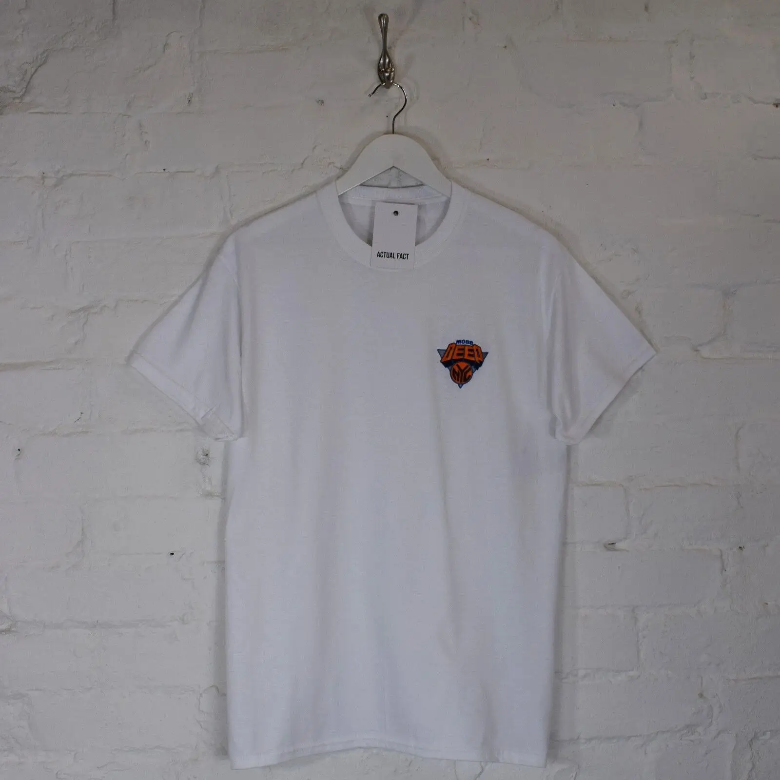 

Actual Fact Mobb Deep NYC Knicks Hip Hop Embroidered White Tee T-shirt