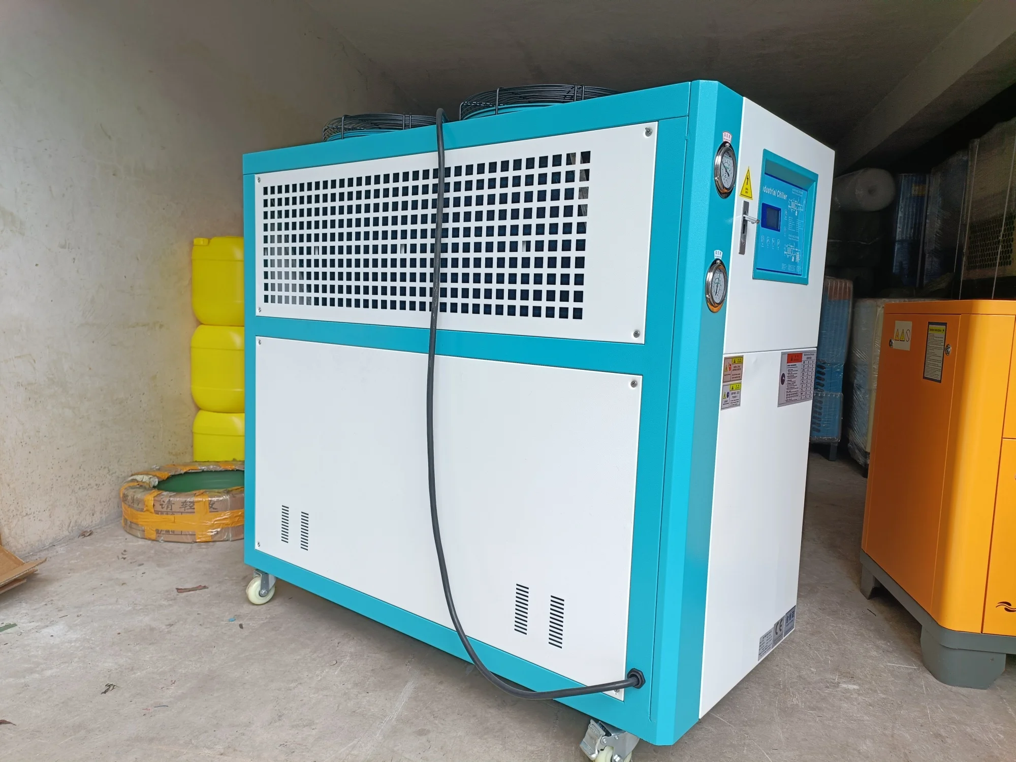 

AIRSTONE 5hp 6hp 8hp 10hp Air Cooled Water Chiller Industrial Compressor Machine