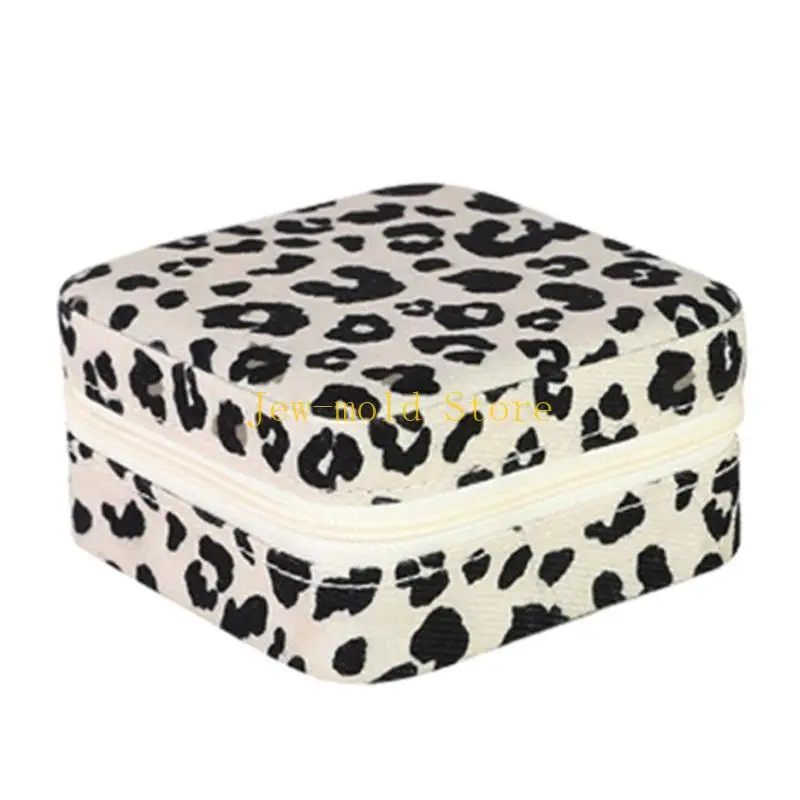

C71B Travel Friendly Leopard Jewelry Practical Accessory Case with Compartments