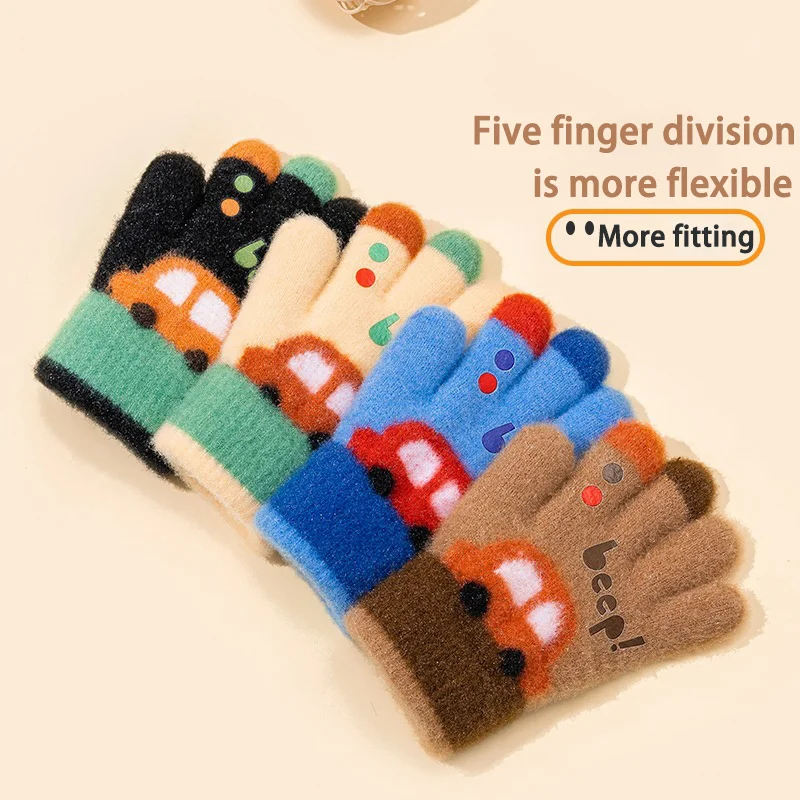 

Детские зимние перчатки для детей 3-7 лет, толстые теплые вязаные перчатки с мультяшным дизайном автомобиля, защита от холода на пять пальцев для мальчиков и девочек, детский сад