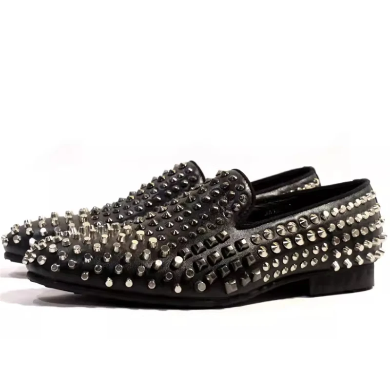 New Fashion Rivet Men Loafers Handmade Slip on Cowhide Dress Shoes Genuine Leather Party Wedding Model Show Oxfords