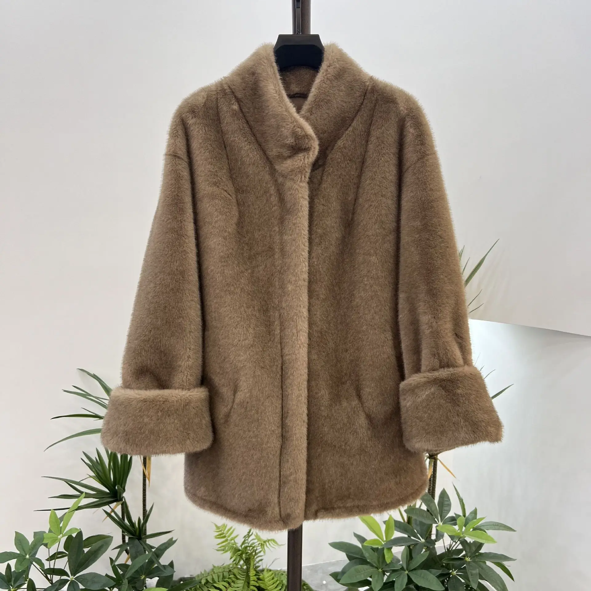 

Faux Mink Fur Winter Coat Women Jacket Fluffy Lapel Collar Luxury Brand 2025 Elegant Ladies Long Overcoat
