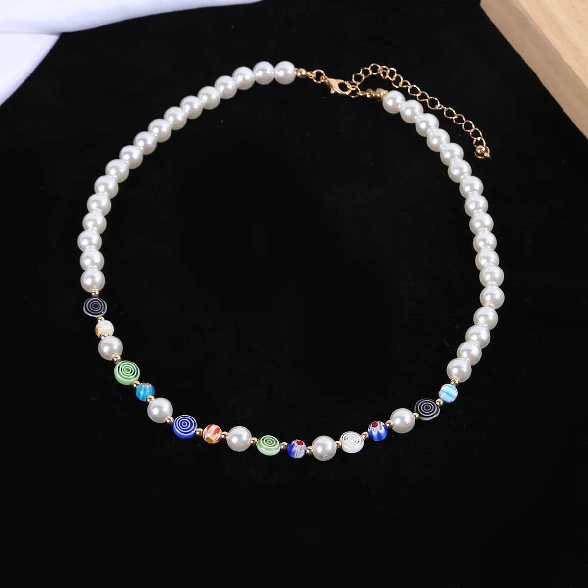 Pearl necklace for men with a trendy and high-end feel, niche summer colorful patchwork collarbone chain for men's jewelry