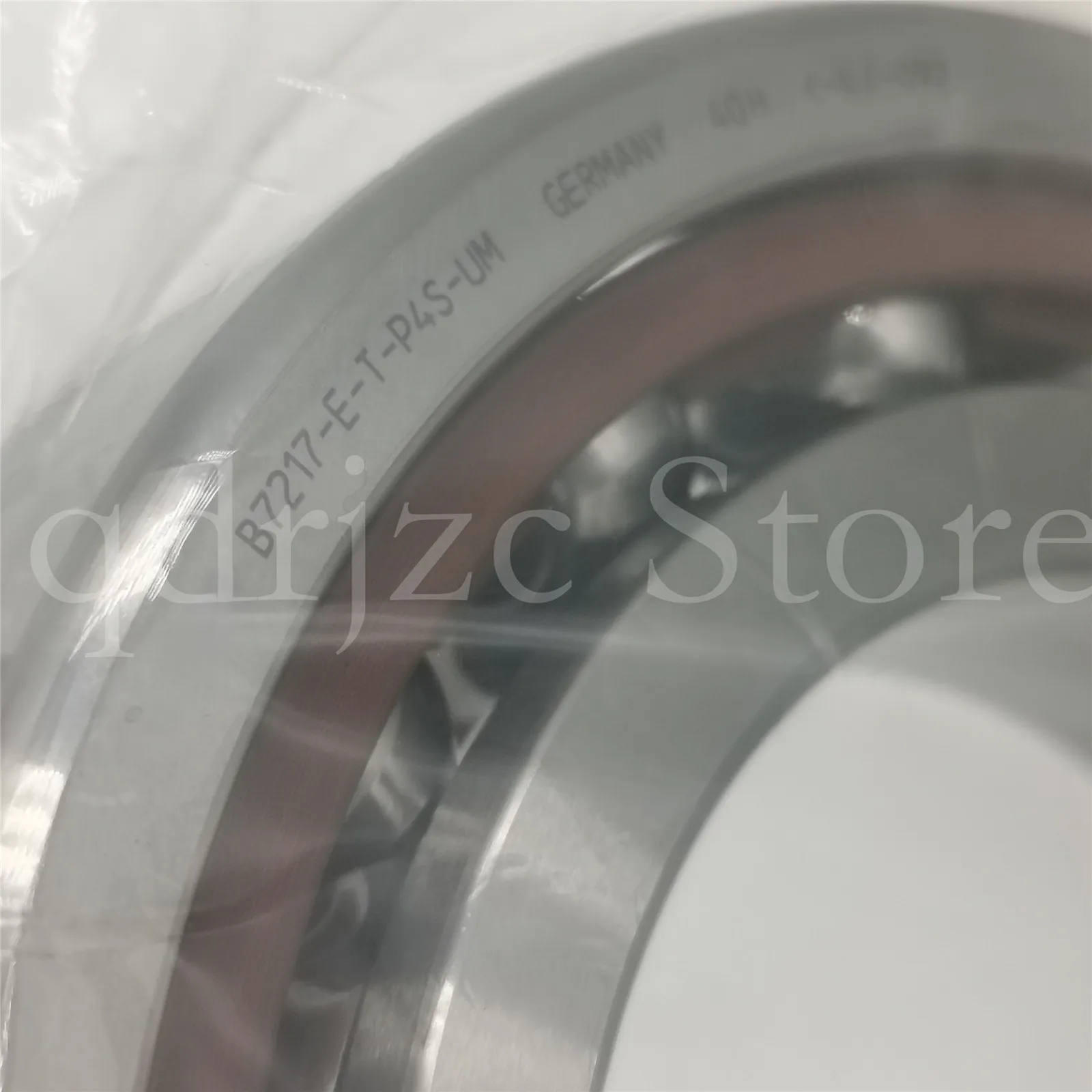 high speed machine tool spindle bearing B7217-E-T-P4S-UM = 7217ACDGB/P4A 85mm X 150mm X 28mm
