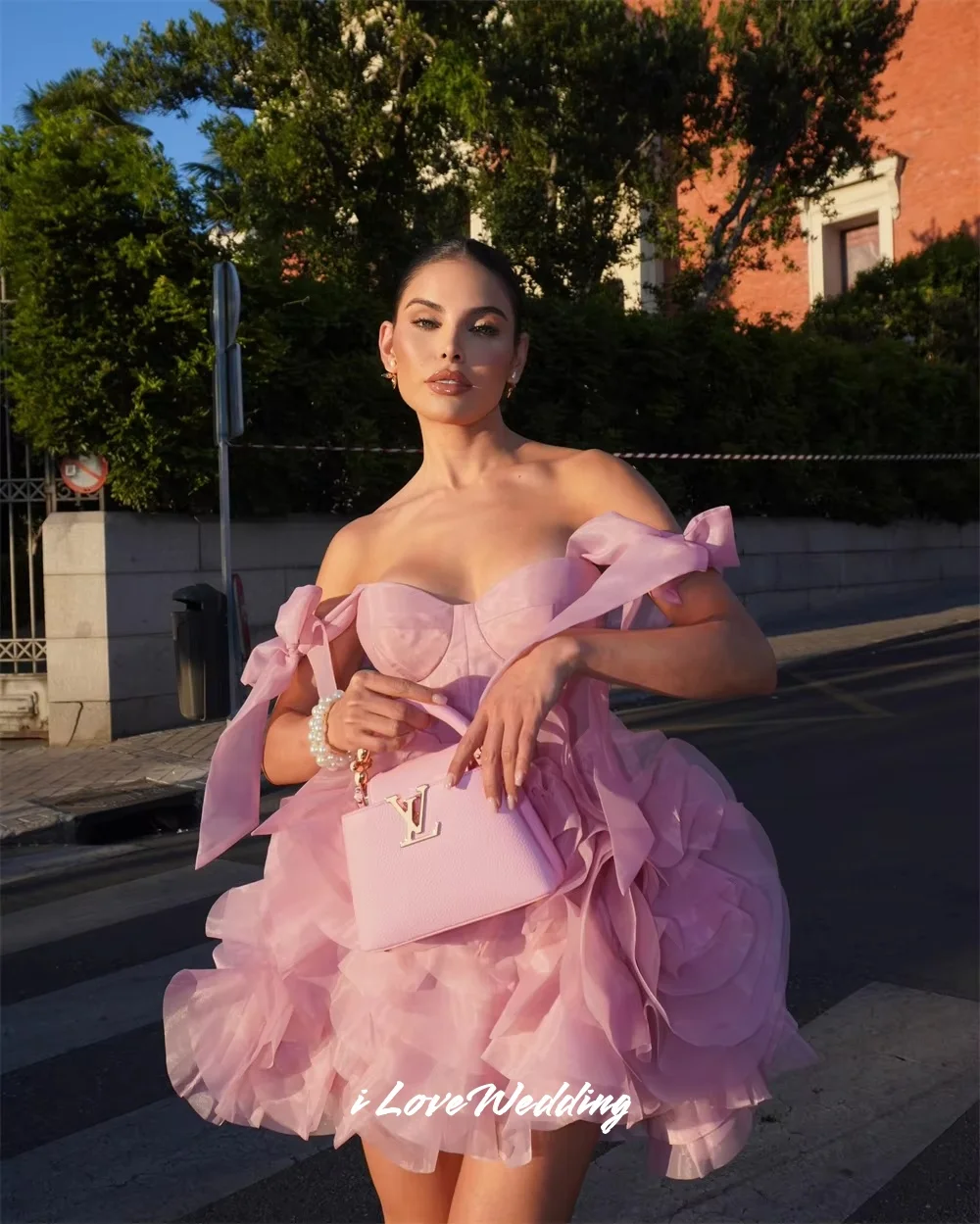 Pink Sweetheart Homecoming Dress 2025 Bow Spaghetti-Strap Sleeveless Backless A-Line Mini Skirt Pleated Party Dresses Customized