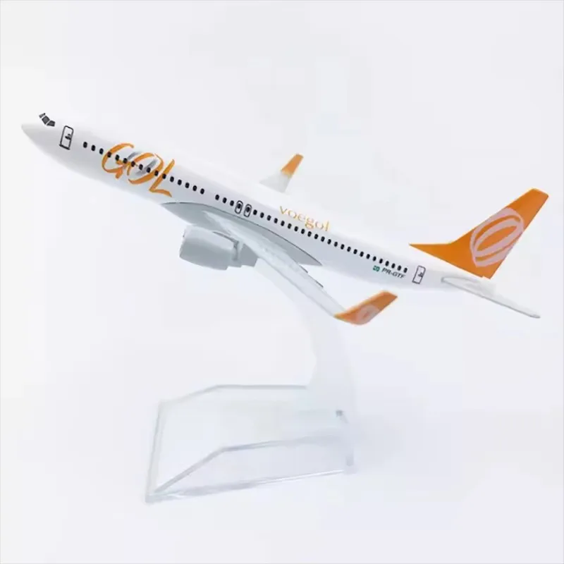 1/400 Scale 737 Alloy Aircraft Model 16 Cm B737 Gore Brazilian Airlines Aircraft Model With Stand Simulation Airliner Static Dec