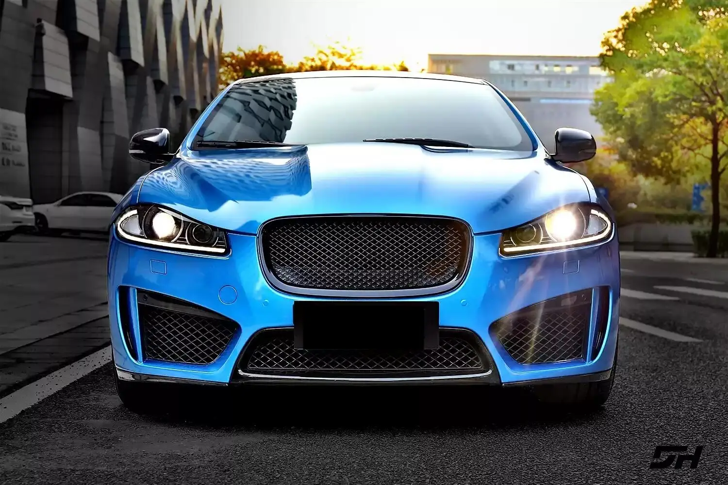 Car body kit surround Front bumper rear lip Tail throat for Jaguar XF 2012-15 modified XFRS