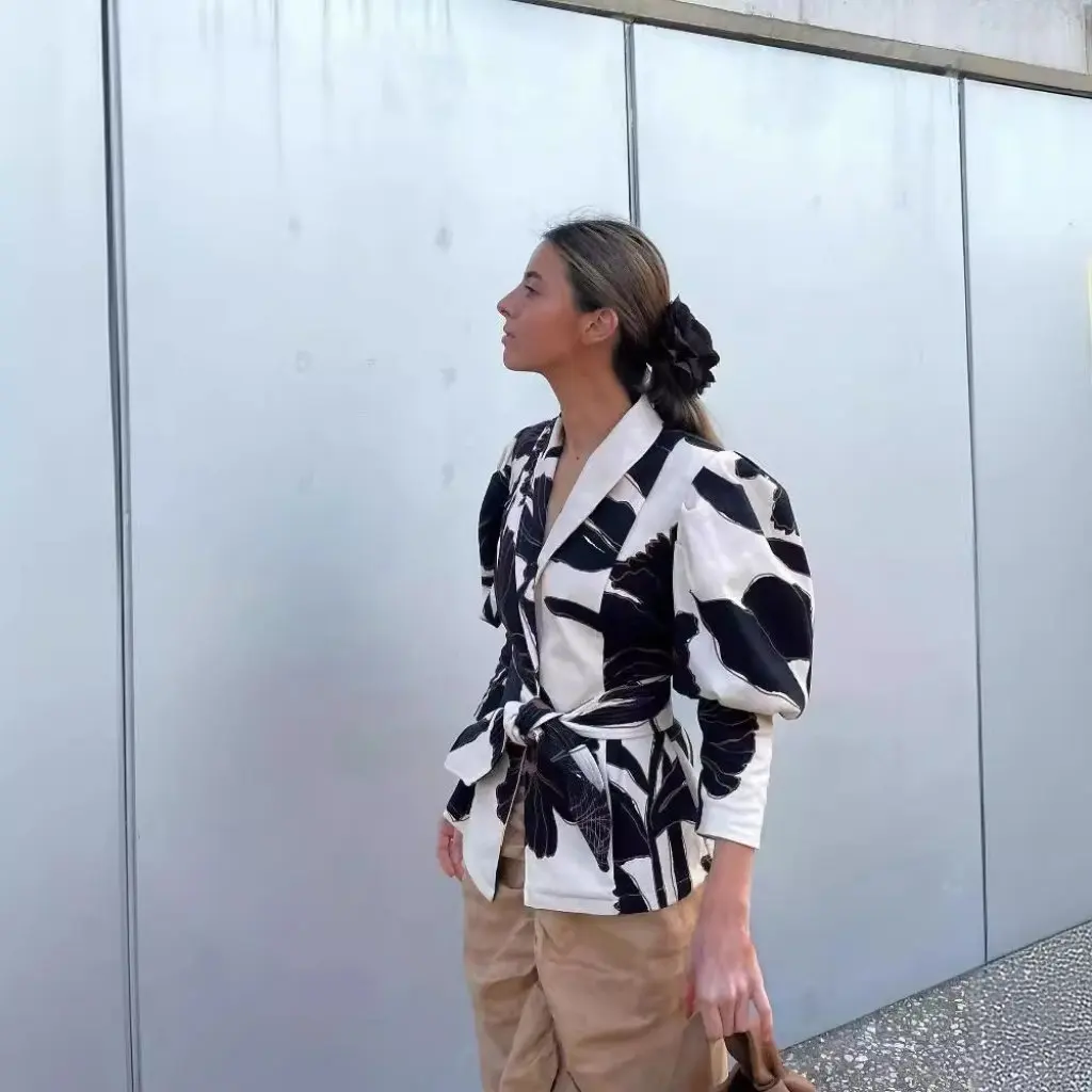 

Green Fruit Collar Slim-Fit Women's Coat Autumn European And American Style Inspired Pleated Outerwear for Ladies