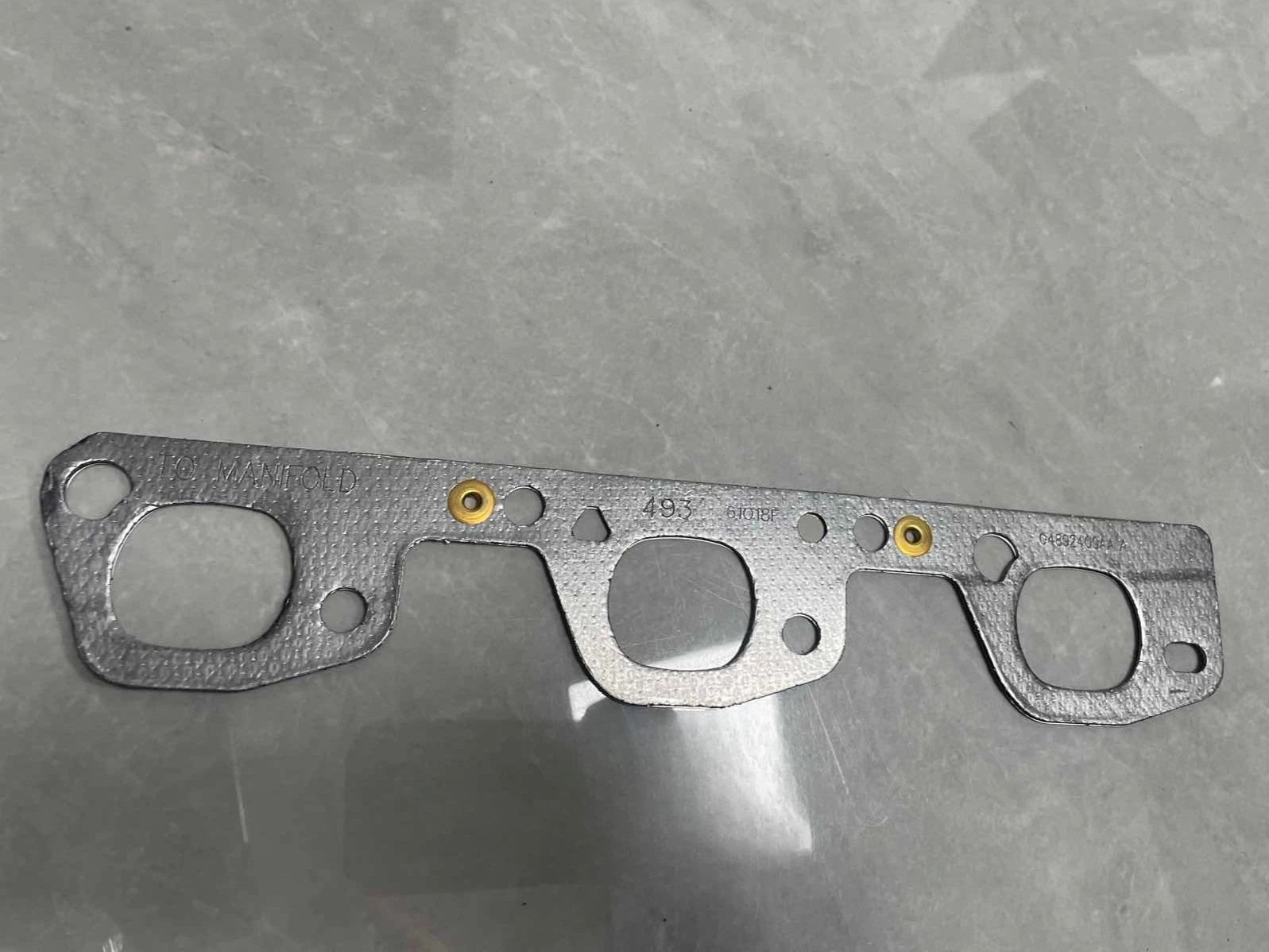 

For Jeep Wrangler 2007-2011 Genuine 3.8L Exhaust Manifold Pad Gasket 04892409AA