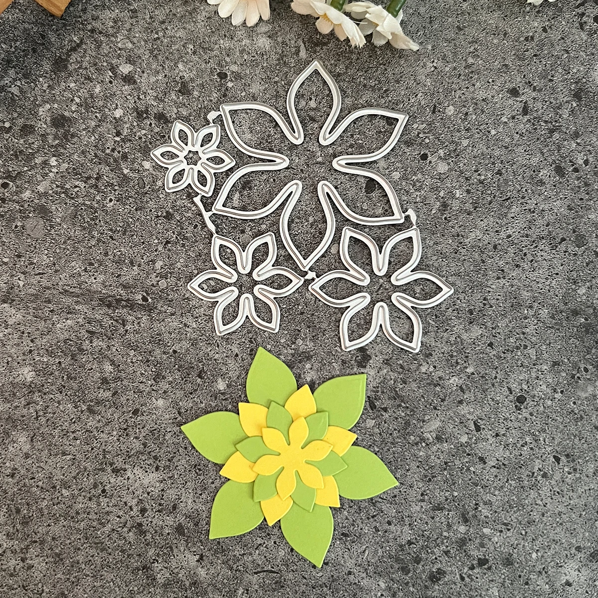 Flowers Metal Cutting Dies Stencil Scrapbooking Diy Album Stamp Paper Card Embossing Decor Craft Knife Mould
