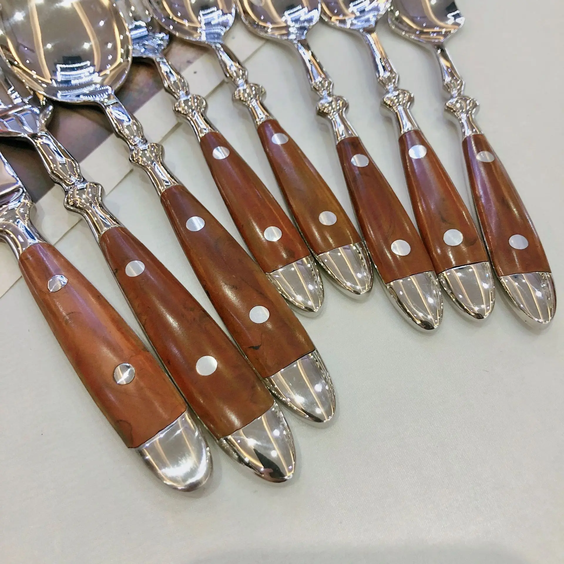 Stainless Steel Western Tableware Wooden Handle Fork Spoon Knife spoon set dinnerware