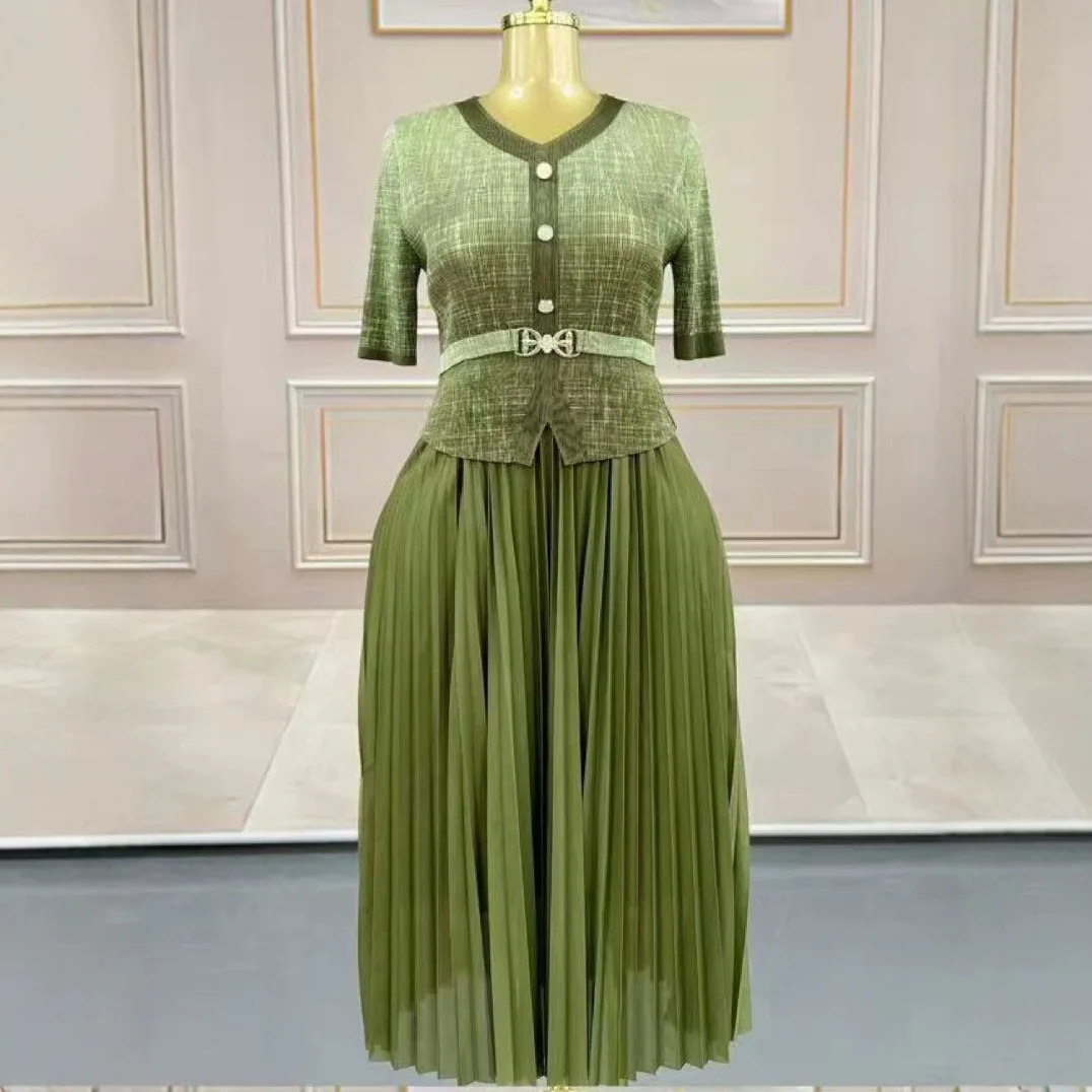 2025 Miyake Pleated Small Fragrant Dress Foreign Age-reducing Fashion Dress Expensive Lady Women's Clothing New Summer Models