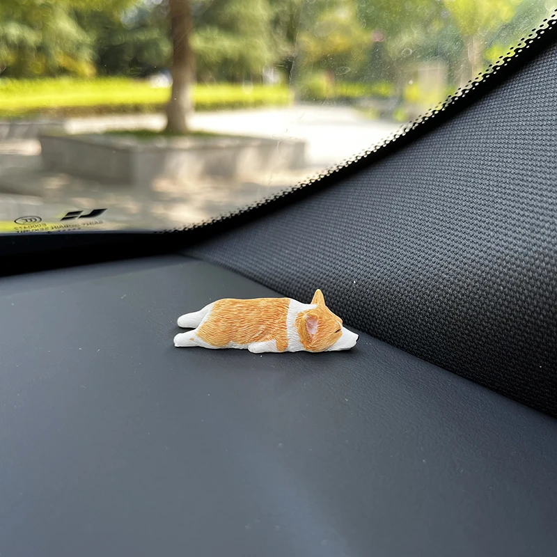 Cute Car Interior Decoration Ornaments Mini Corgi Action Figure Autocenter Console Rearview Mirror Decoration Car Accessories