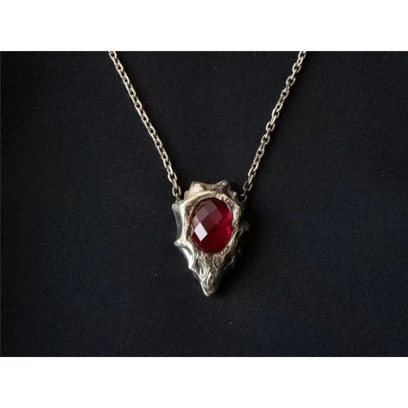 Necklace for Women Devil May Cry Necklaces Female Dante Jewelry Trend Neck Fashion Couples Party Gift Red Rhinestone Pendant