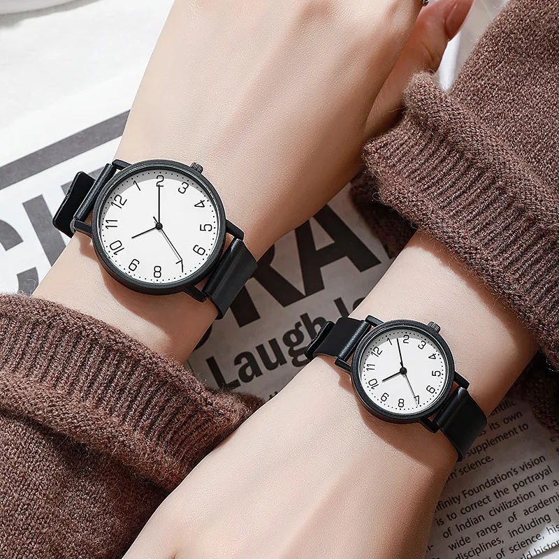 New couple's watch classic digital women's quartz watch