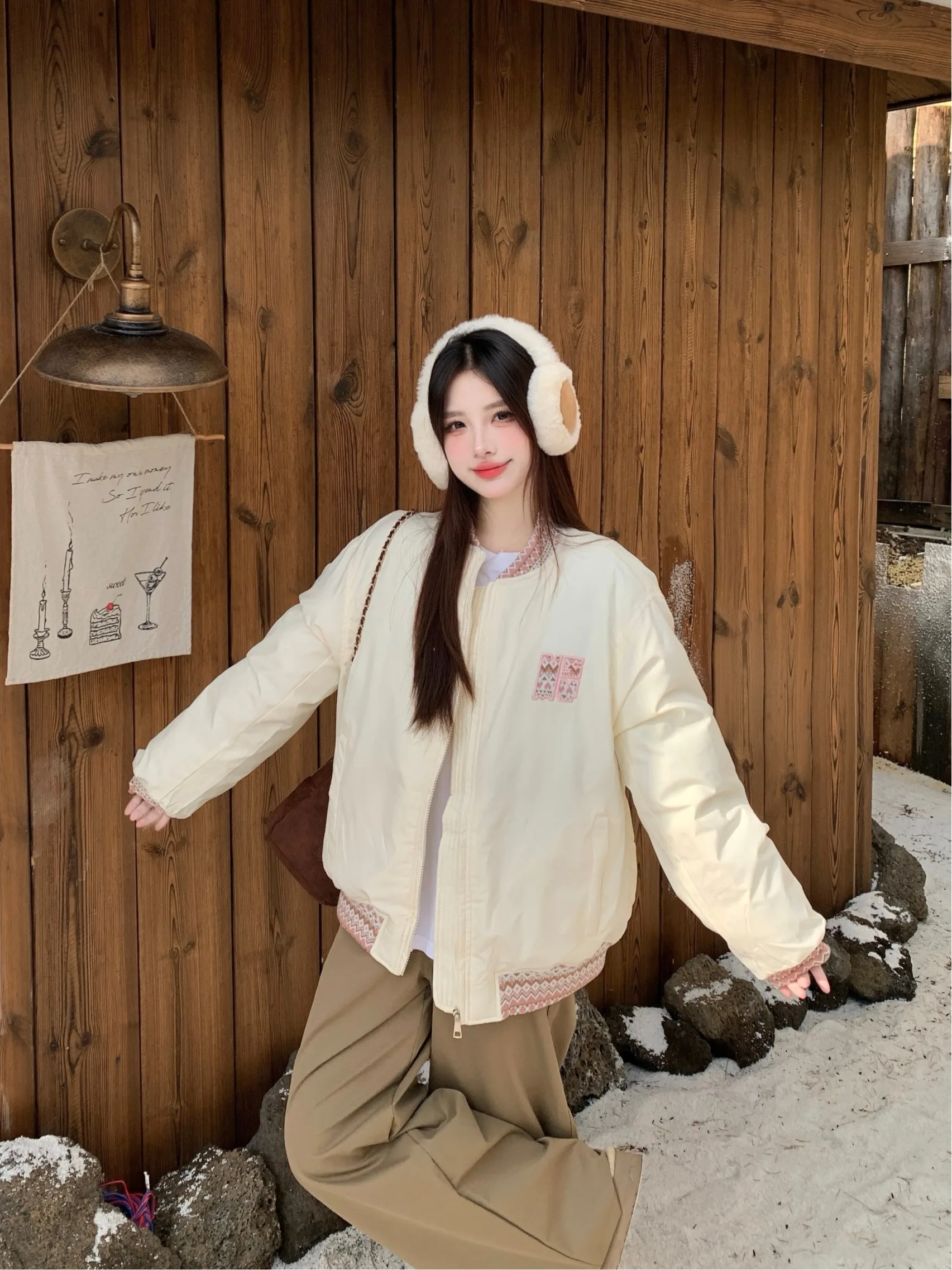 

plus Size Thickened Cotton Jacket College Style Winter New Loose Slimming Design Embroidered Interlined Cotton Clothes