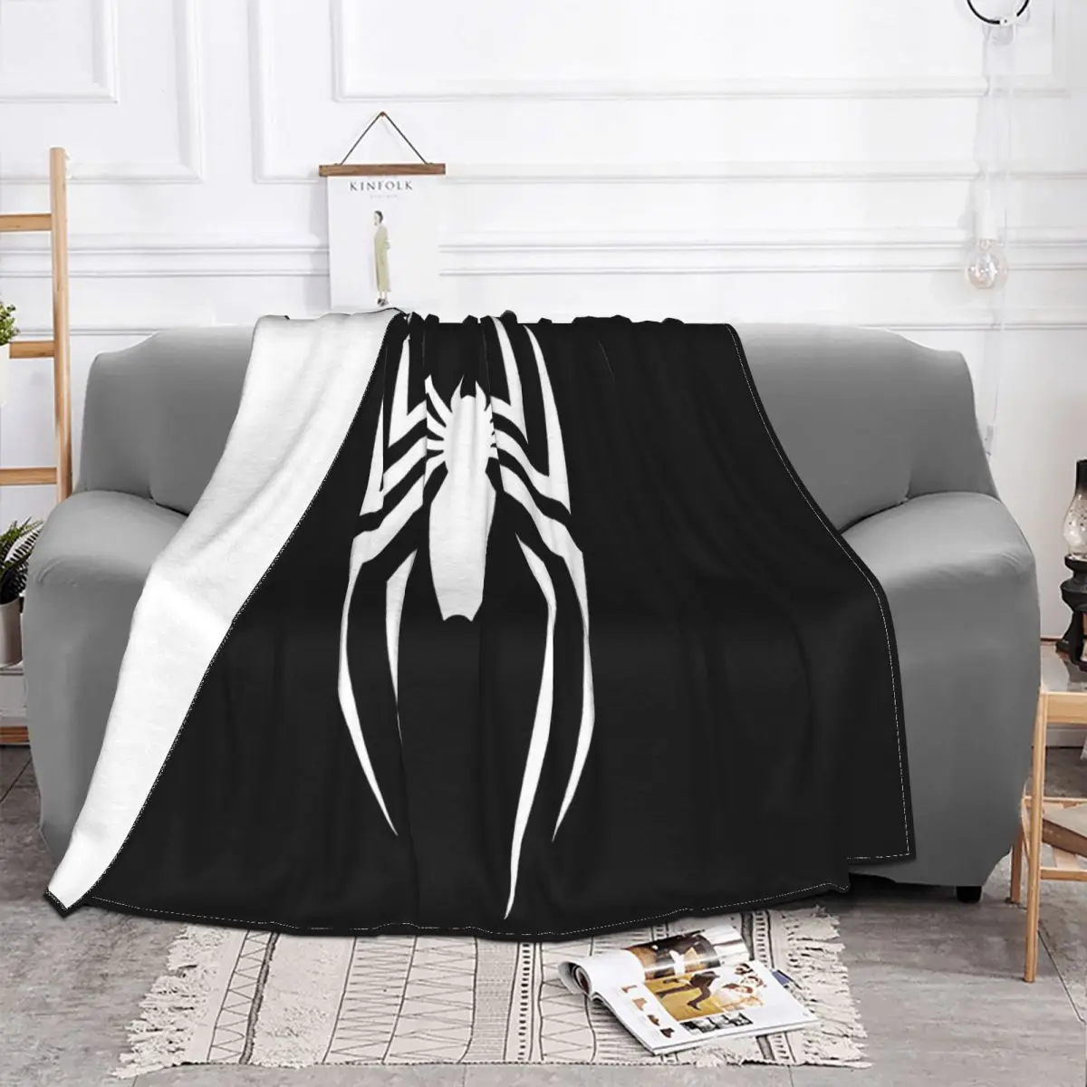 New White Spider Mens Black Tees Clothing Women Men Interested Pictures Famous Woman Casual Throw Blanket