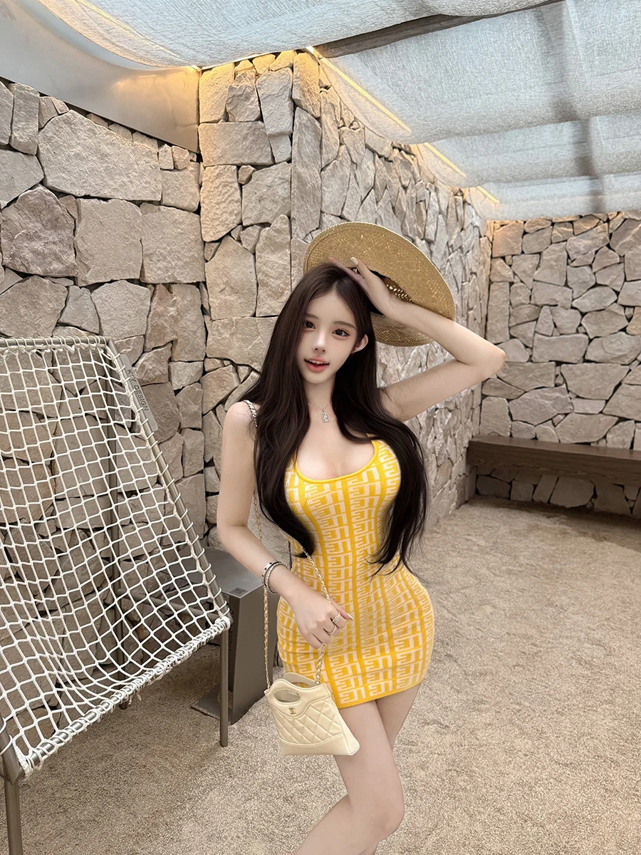 

Sexy Knitted Skirt Bodycon Dr Pure Desire ort Skirt Slimming Effect California Summer Faion Trend Ladies' Dr