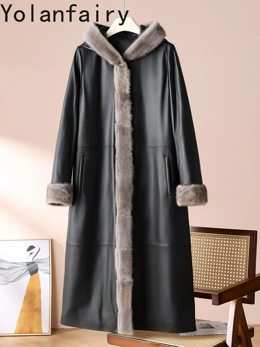 YOLANFAIRY 100% سترة جلدية أصلية للنساء 2025 معاطف شتوية طويلة بقلنسوة من جلد الغنم الحقيقي للنساء بياقة من فرو المنك #2